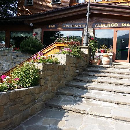 Albergo Diana Cerreto Laghi Exterior photo